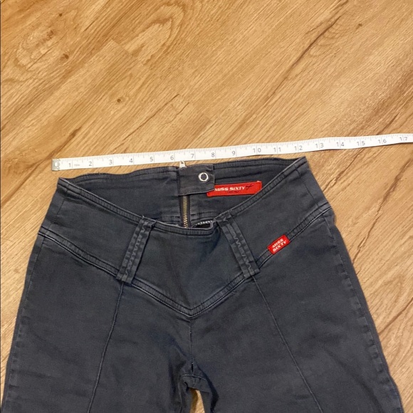 Miss Sixty High Rise Black Jeans with Contrasting Stitching - Picture 12 of 17